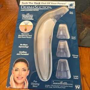 Pore Cleaning Device - White and Blue